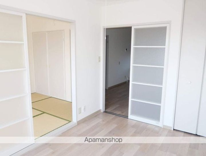 プチアネックスの内装