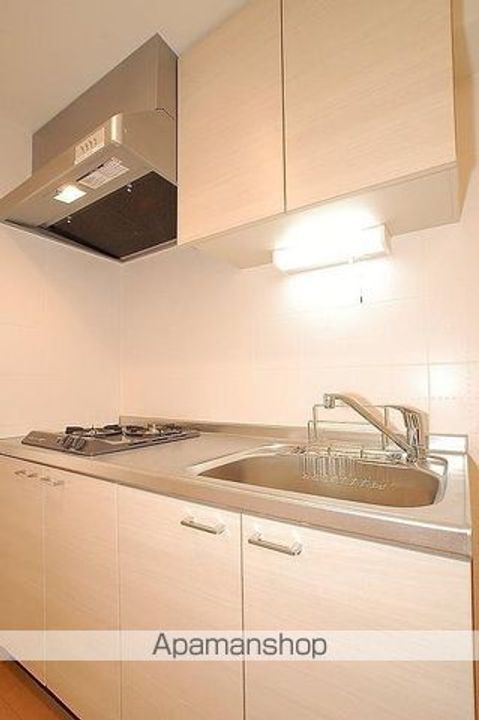 東京都墨田区立川2丁目の賃貸マンションのキッチン