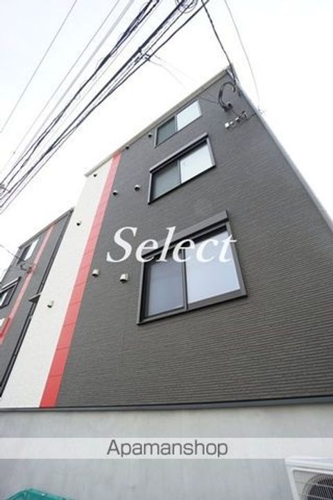 神奈川県横浜市磯子区中浜町の賃貸アパートの外観