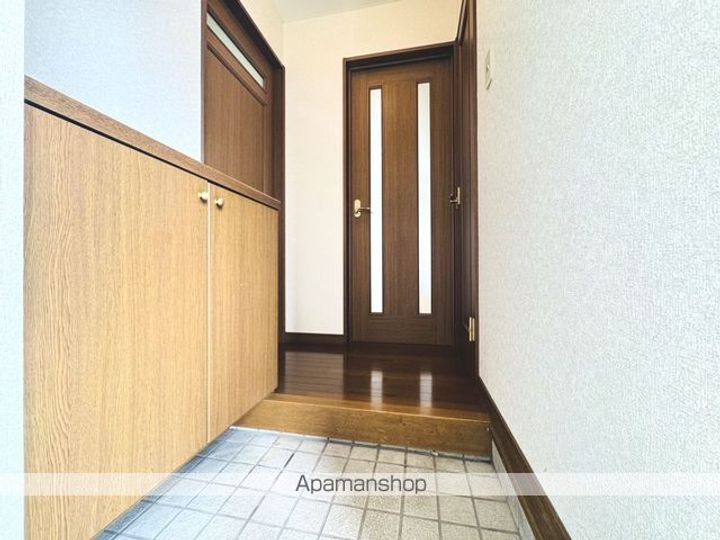 メゾンST−Ⅱ101の玄関