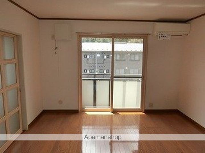 フローラルの居間