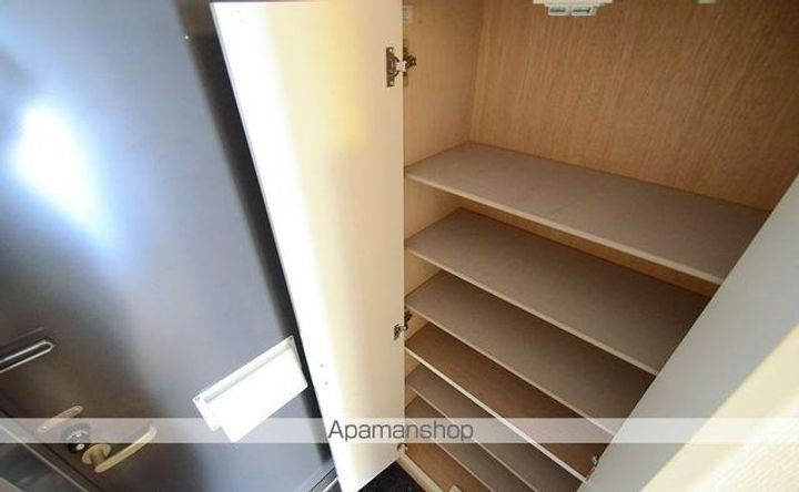 香川県高松市木太町の賃貸マンションの内装