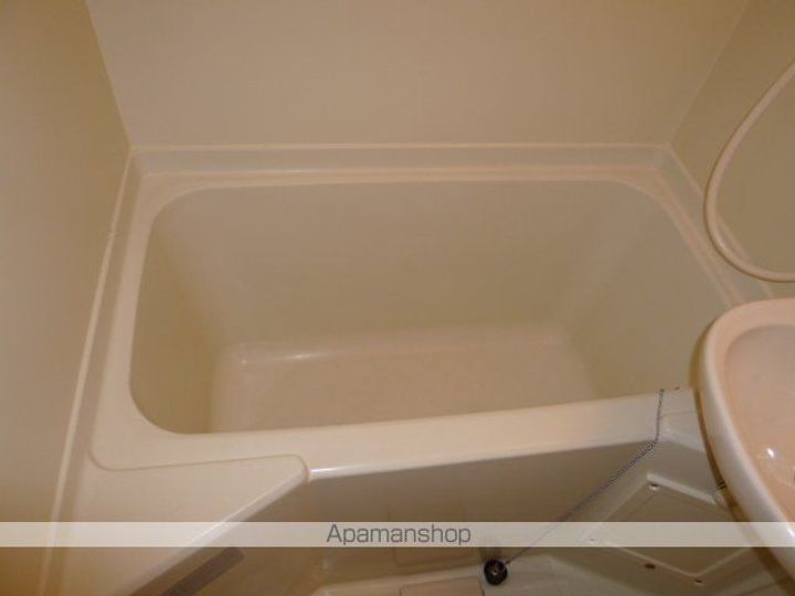 滋賀県草津市野路東5丁目の賃貸アパートの風呂