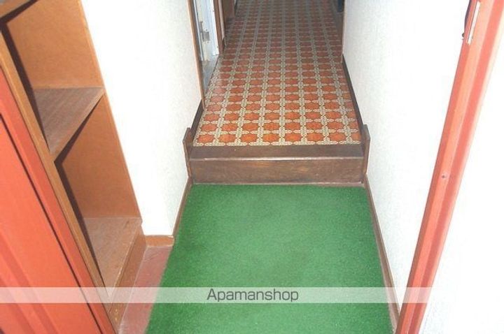 ユースハイツの玄関