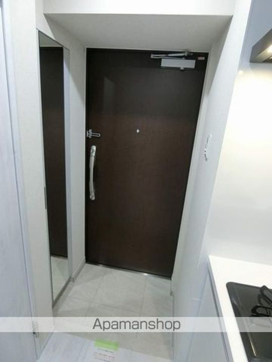 アイルプレミアム向島イーストの玄関