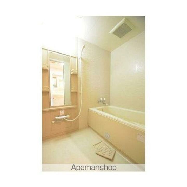愛知県名古屋市西区鳥見町1丁目の賃貸マンションの風呂