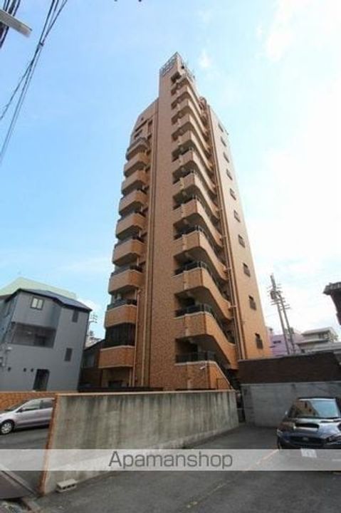 ダイアパレス中央町302号の外観