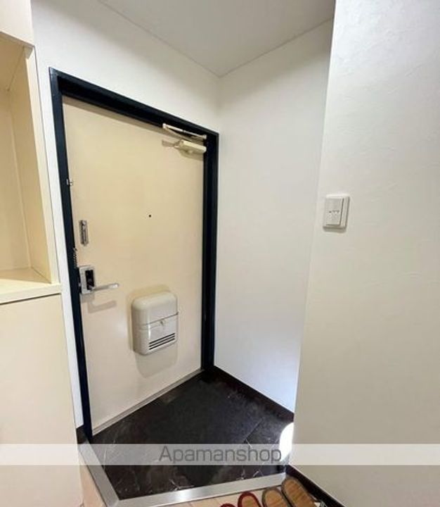 コーポキタノの玄関