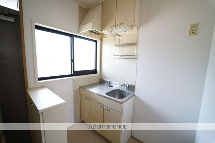 フローラルマミ102のキッチン