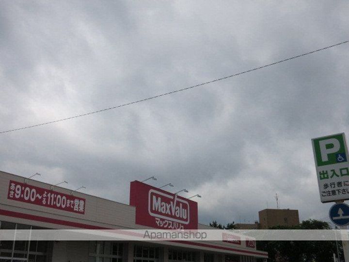 純パレス881の周辺