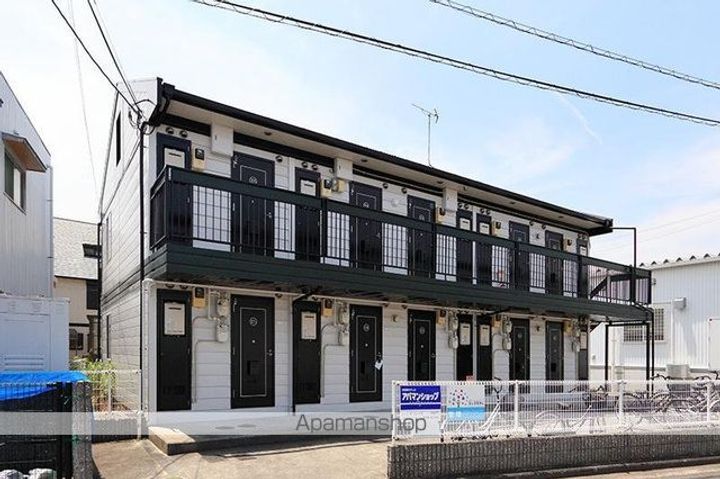 ピア三条北の外観