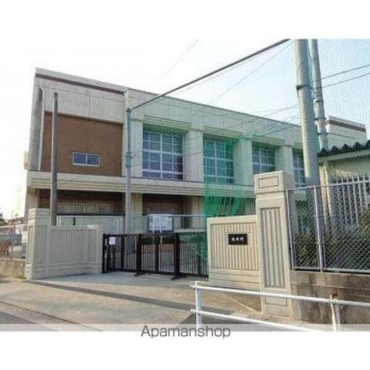 エスポワール丸新の周辺