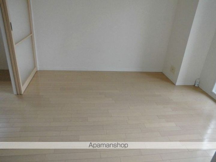 一条通TKハイツ802の内装