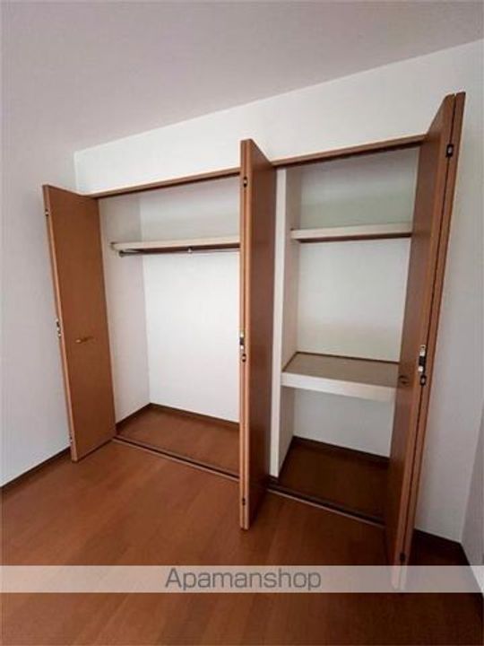 千葉県船橋市金杉3丁目の賃貸アパートの内装