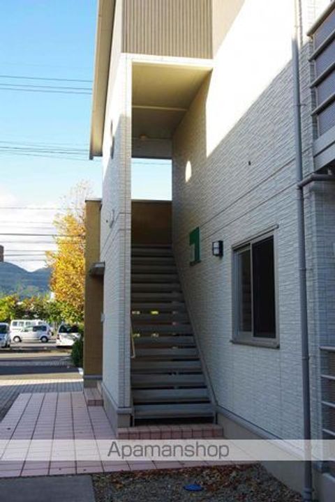 ルーエ三本柳 ABの外観