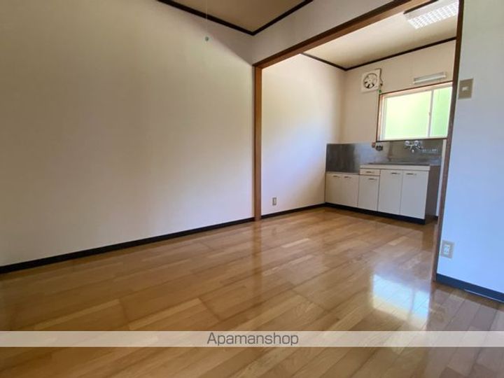 タカシナハイツの内装