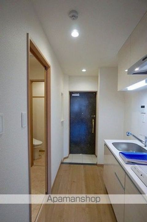 タウンヒルズ草薙201の内装