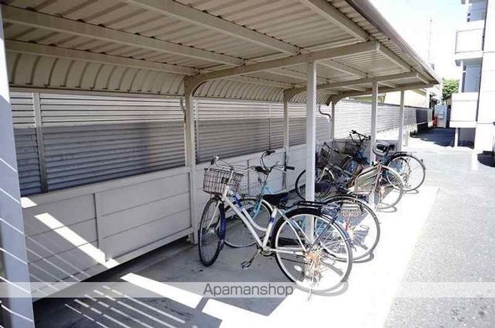 静岡県浜松市中央区曳馬4丁目の賃貸マンションの外観