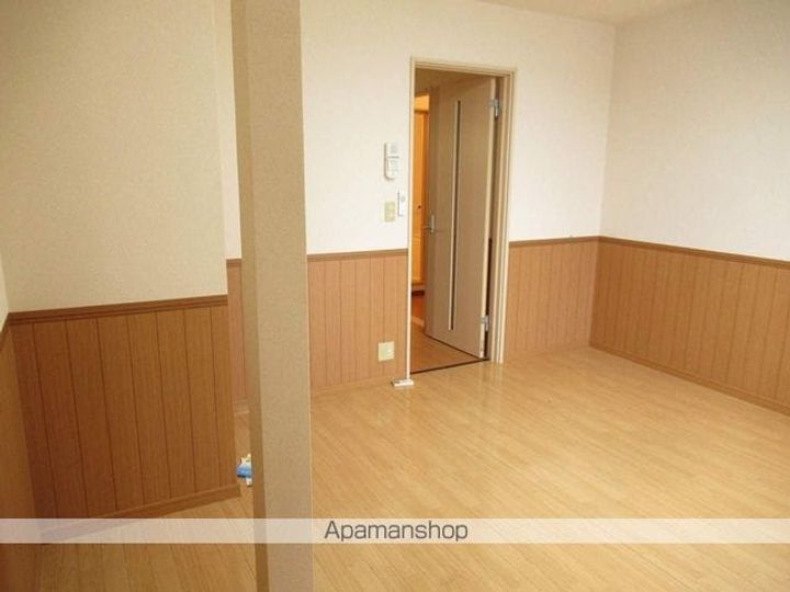 ブランドール高峯弐号館203の内装