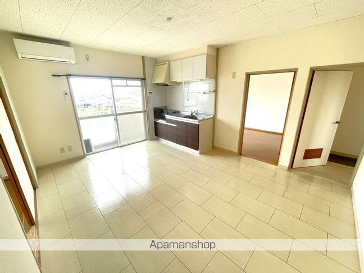 ドリームシティマンションの居間