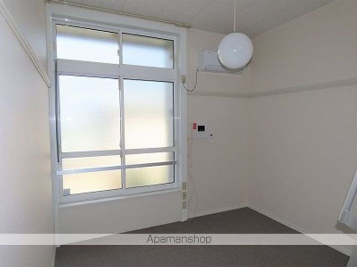 レオパレスS・K105の居間