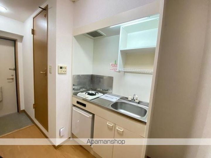 香川県高松市宮脇町1丁目の賃貸マンションのキッチン