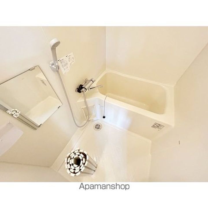 ソシオ山下通り604の風呂