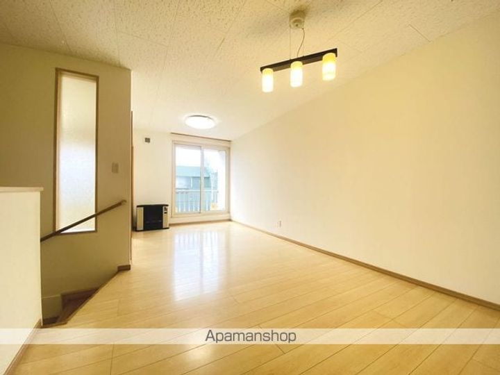 Lスケッチ(エルスケッチ)2号室の居間