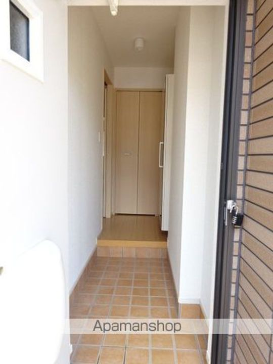 千葉県野田市桜台の賃貸アパートの玄関