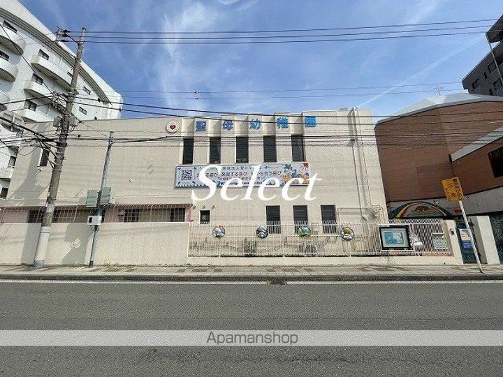 AZEST関内の周辺