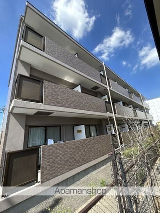 グランシャンブル105の外観