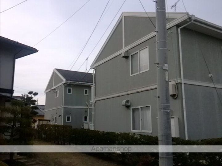 フレグランス・MIZUKIS棟の外観