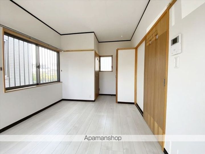 ミニハウスの内装