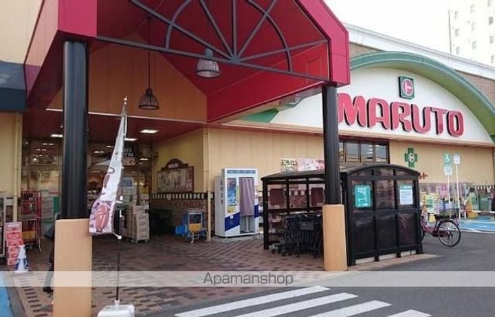 八百真マンション小島301の周辺