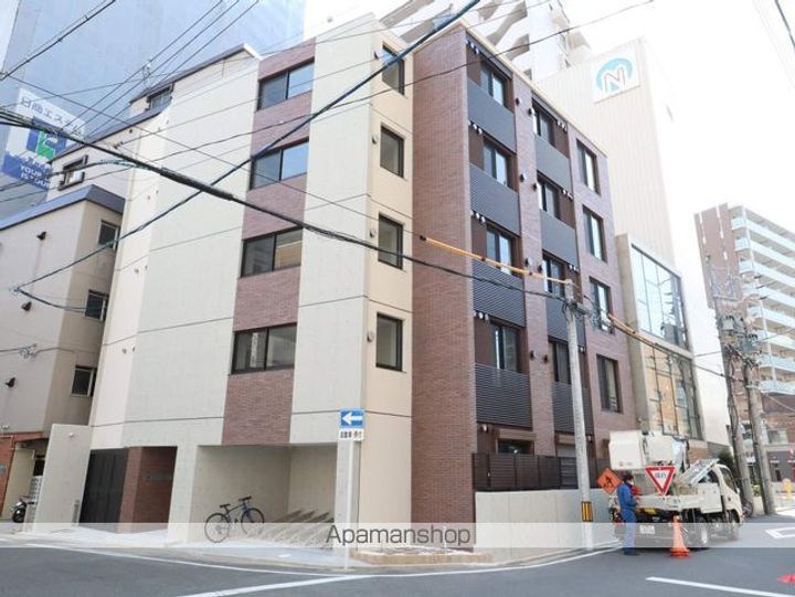 愛知県名古屋市中区千代田3丁目の賃貸マンションの外観