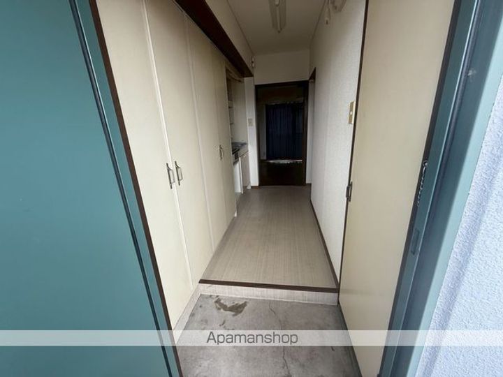 シングルマンションまことの玄関