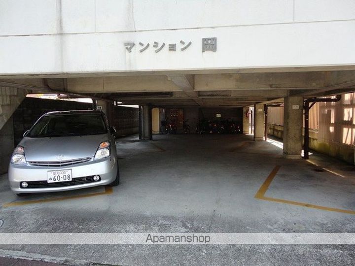 マンション岡の内装