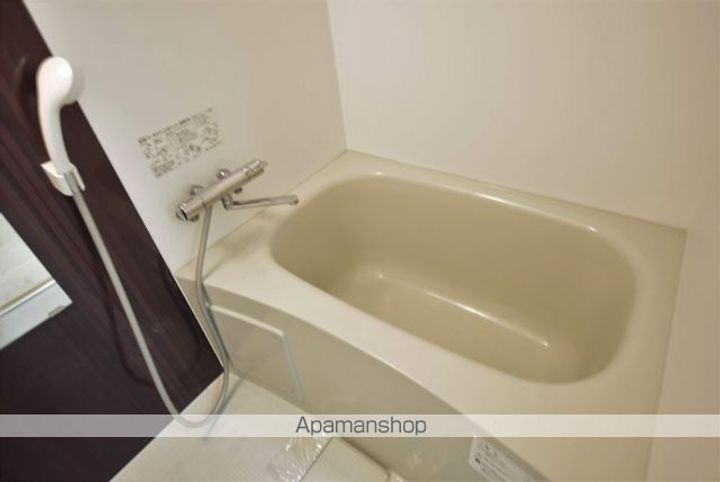 MEZONA旭ヶ丘壱番館101の風呂