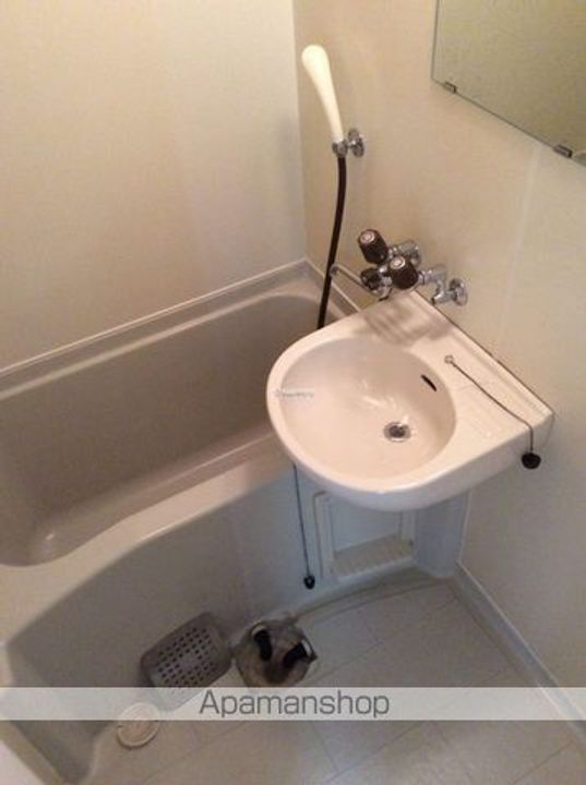 広島県尾道市栗原町の賃貸アパートの風呂