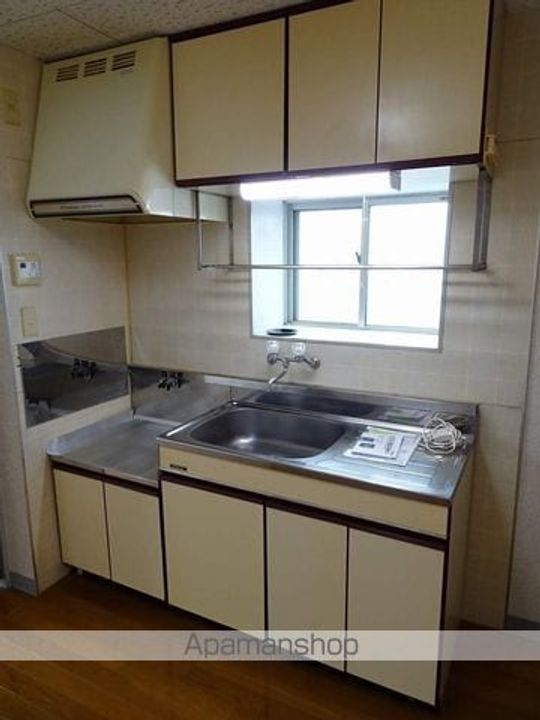 宮城県仙台市青葉区北山3丁目の賃貸マンション407のキッチン