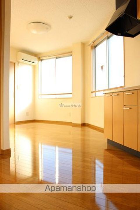 広島県尾道市門田町の賃貸マンションの居間