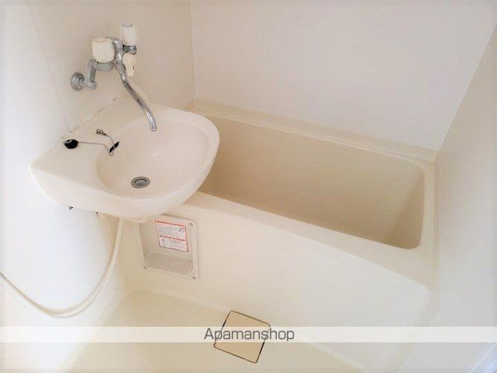 レオパレスエクレールの風呂