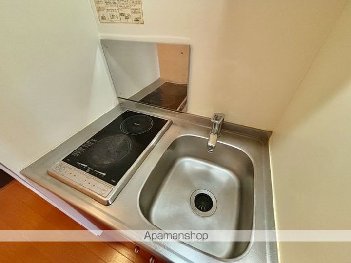 レオパレスすずな101のキッチン