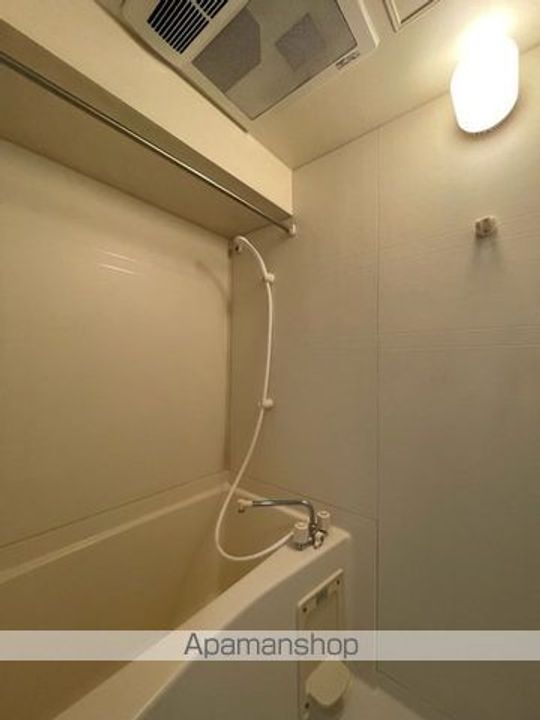 東京都新宿区払方町の賃貸マンションの風呂
