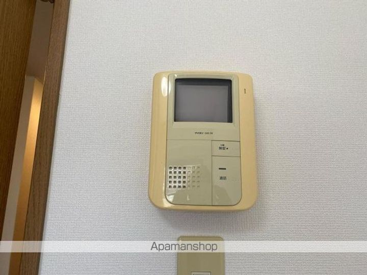 香川県高松市今里町の賃貸マンションの内装