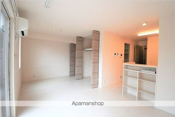 セジュール澄II B棟の居間