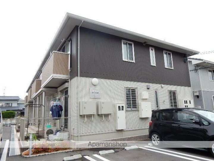 岡山県岡山市北区東花尻の賃貸アパートの外観