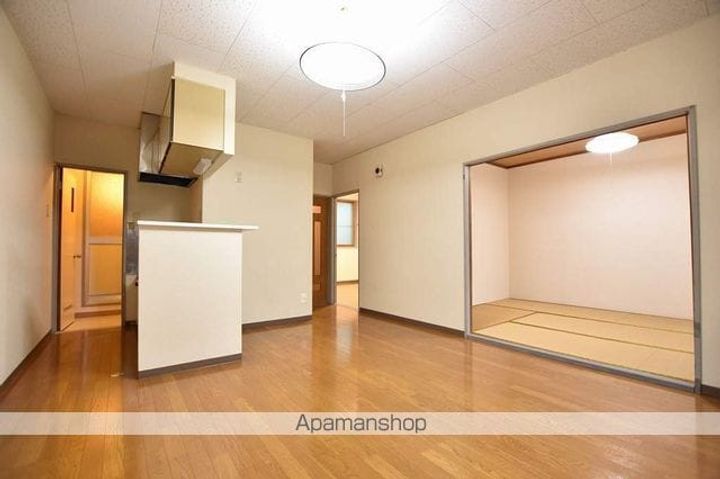 第2シャトウはまなす106の内装