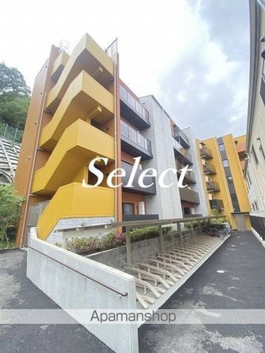 ラフィスタ元町Ⅱの外観