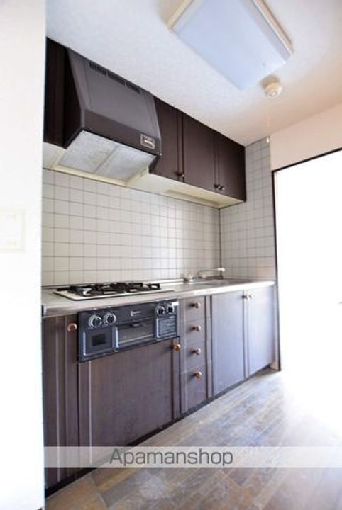 ロイヤルヒルズ台原Ⅰの内装